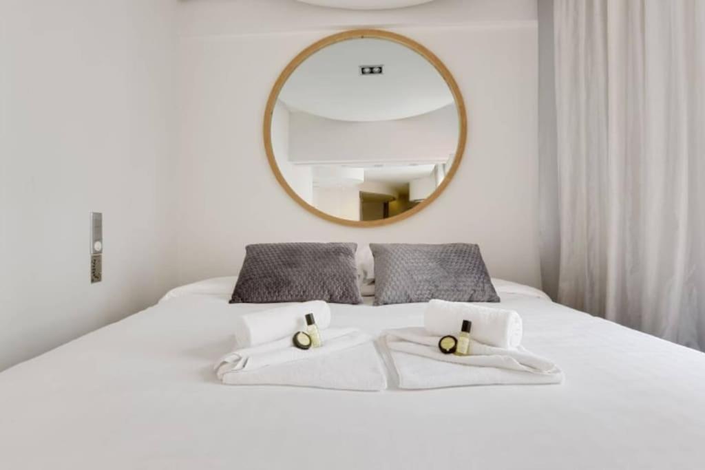 Magnifique Appartement Parisien - Marais Extérieur photo